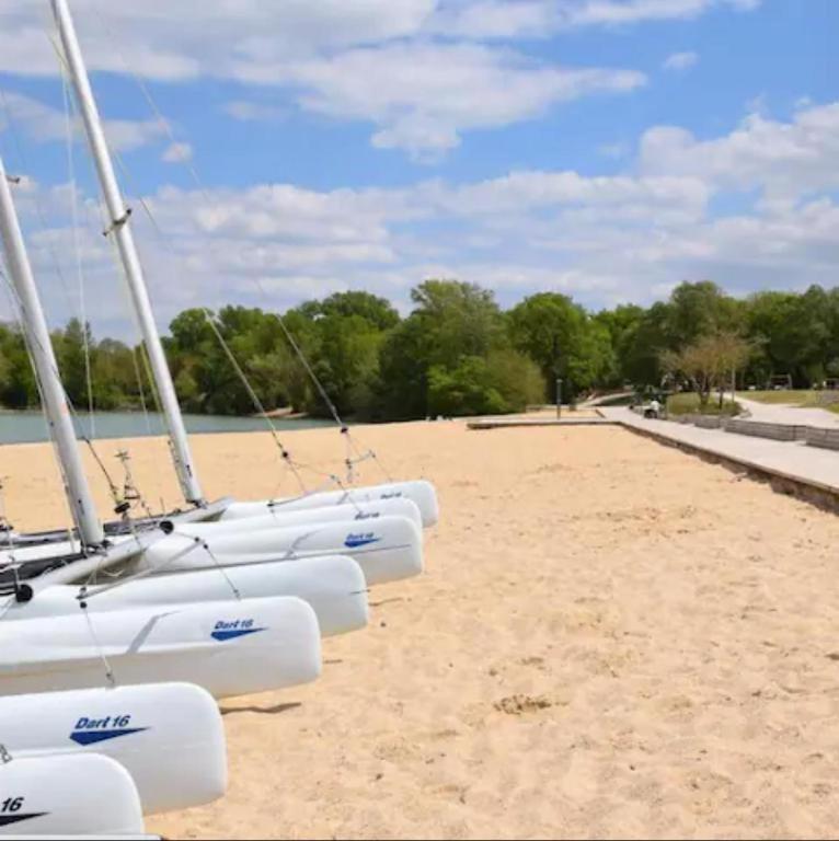 Le Scandinave, Proche Bord De Loire Orleans Exterior photo